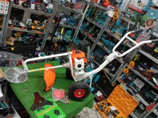 Decespugliatore a carrozzina 63cc