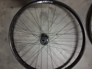 Pareja de ruedas Syncross 29