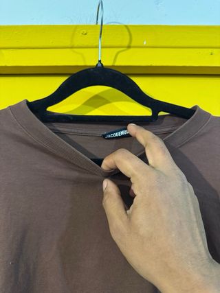 Camiseta Jacquemus Manga Larga Marrón Talla M