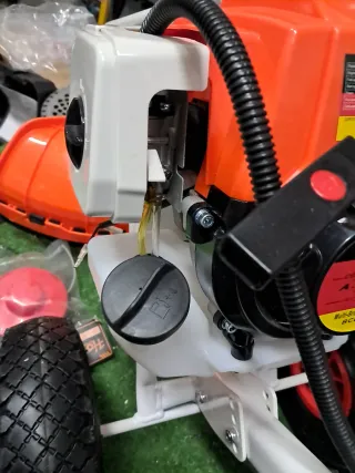 Decespugliatore a carrozzina 63cc