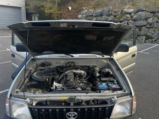 Toyota land cruiser 90