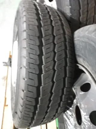 Juego 3 llantas con neumaticos