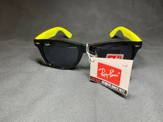 Gafas de Sol Ray-Ban Wayfarer Negras y Amarillas