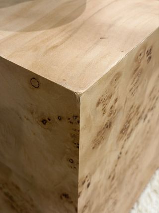 Mesa cubo madera natural (1 pz)