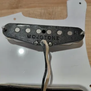 Pastillas Mojotone con circuito Fender Vintera 50s