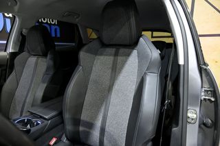 Peugeot 3008   1.5 BlueHDi 96kW 130CV SS Allure