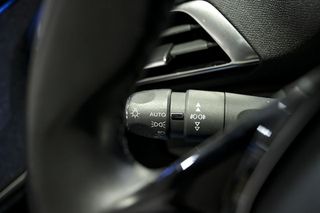 Peugeot 3008   1.5 BlueHDi 96kW 130CV SS Allure