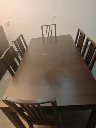 Mesa de comedor ampliable y 6 sillas
