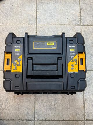 Taladro y Atornillador impacto DeWalt McLaren