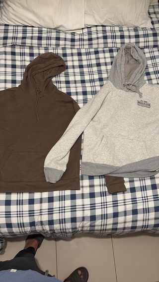 Sudaderas Hollister Marrón y Gris