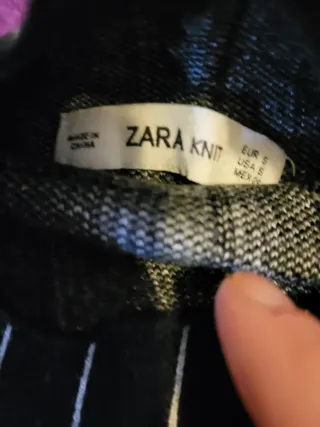 Top rayas cuello alto Zara Talla S