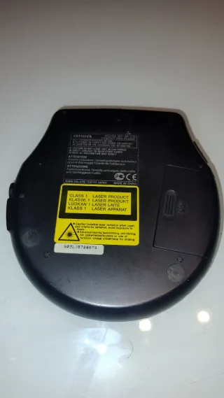 Discman Aiwa XP-270 Plata y Negro