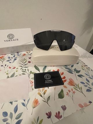 Gafas de sol Versace Negras y Grises