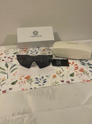 Gafas de sol Versace Negras y Grises