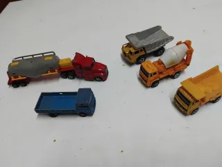Lote 5 Camiones Obra 1/84