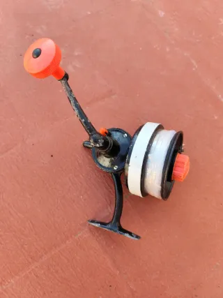 Carrete de pesca Sagarra night