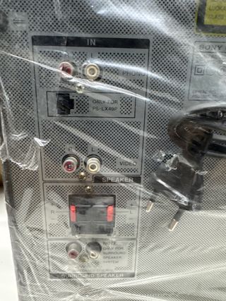 Equipo Hi-Fi Sony con Tocadiscos