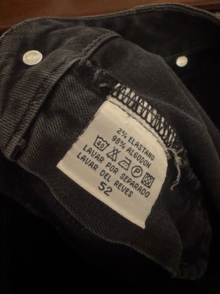 Pantalón vaquero negro