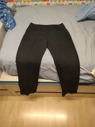 Pantalón de pinzas negro