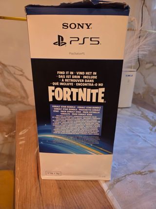 PS5 Slim 1TB + 4 Juegos + 2 Mandos