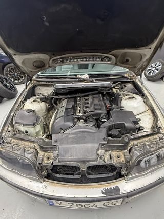 BMW Serie 3 E46 328i