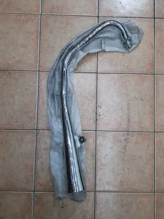 Tubo de escape cromado para moto