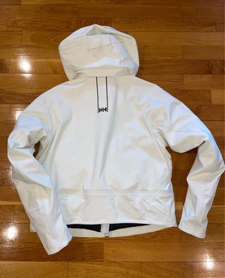 Chaqueta de 800€ Helly Hansen 3 en 1 Talla M nueva