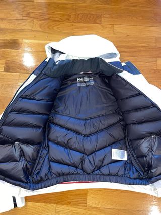 Chaqueta de 800€ Helly Hansen 3 en 1 Talla M nueva