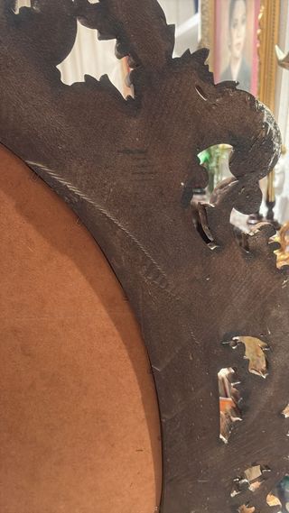 Espejo antiguo dorado ovalado