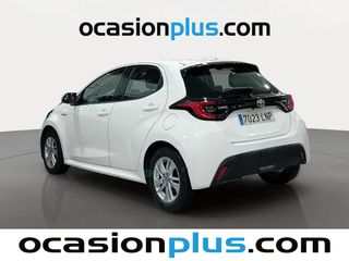 Toyota Yaris 120H Active Tech 85 kW (116 CV)
