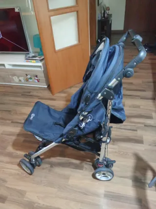 Silla de paseo azul