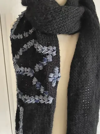 Sciarpa donna nera in lana Sevres