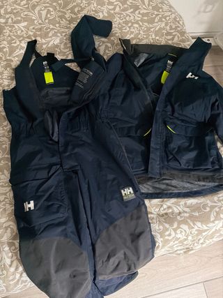 Cerata vela Helly Hansen