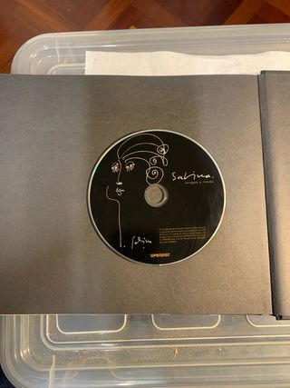 CD Sabina Vinagre y Rosas Edición Especial