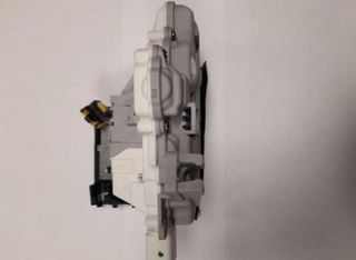 Cerradura puerta trasera derecha seat leon 1226025