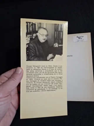 Giorgio Manganelli. Centuria