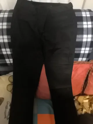 Pantalón negro Zara Talla 34