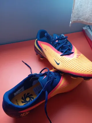 Botas de fútbol Nike Phantom GT