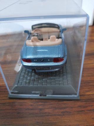 BMW Z3 Cabrio Azul 1/43