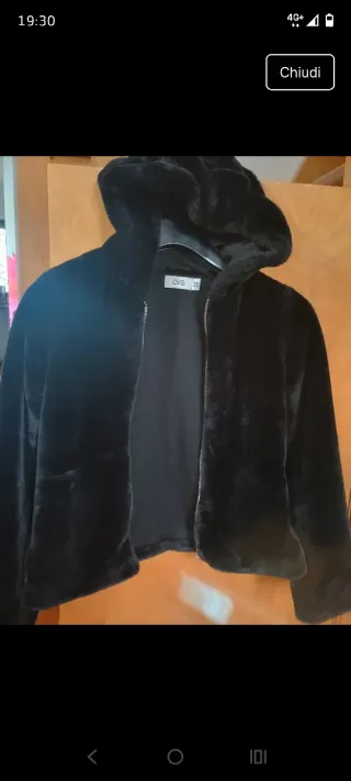 Felpa con cappuccio effetto pelliccia 11/12 anni