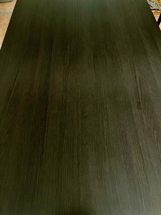 Mesa de comedor y sillas