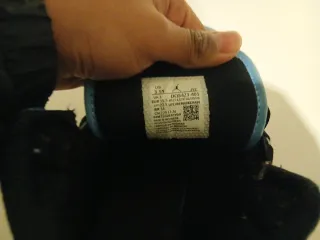 Jordan 1 Mid Azul y Negro