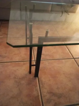 Mesa de centro cristal y metal