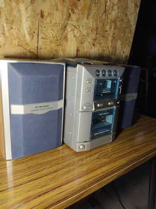 Equipo de música Fenner CD/Cassette