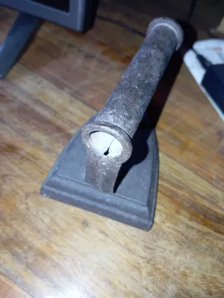 Antigua plancha de hierro fundido nº 5