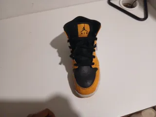 Jordan 1 Naranja y Blanco reales una lavadora y ya