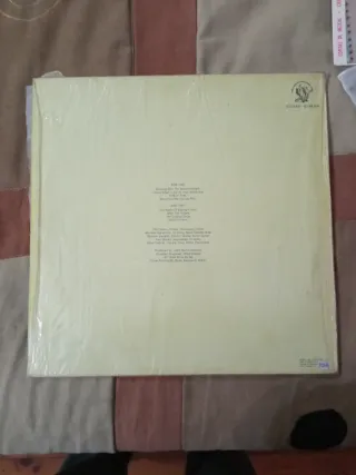Genesis Selling England by the Pound Vinilo