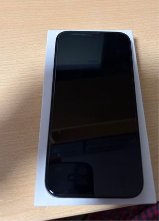 iPhone 13 Mezzanotte + Accessori