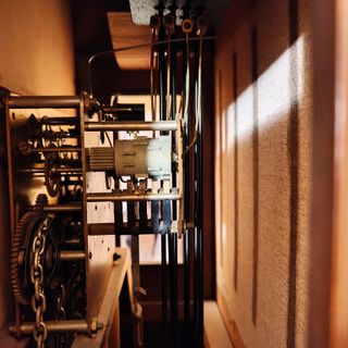 Reloj de péndulo SARS