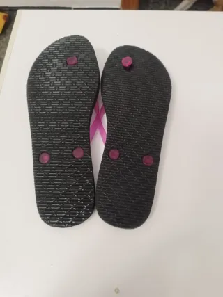 Chanclas de playa con estampado cebra